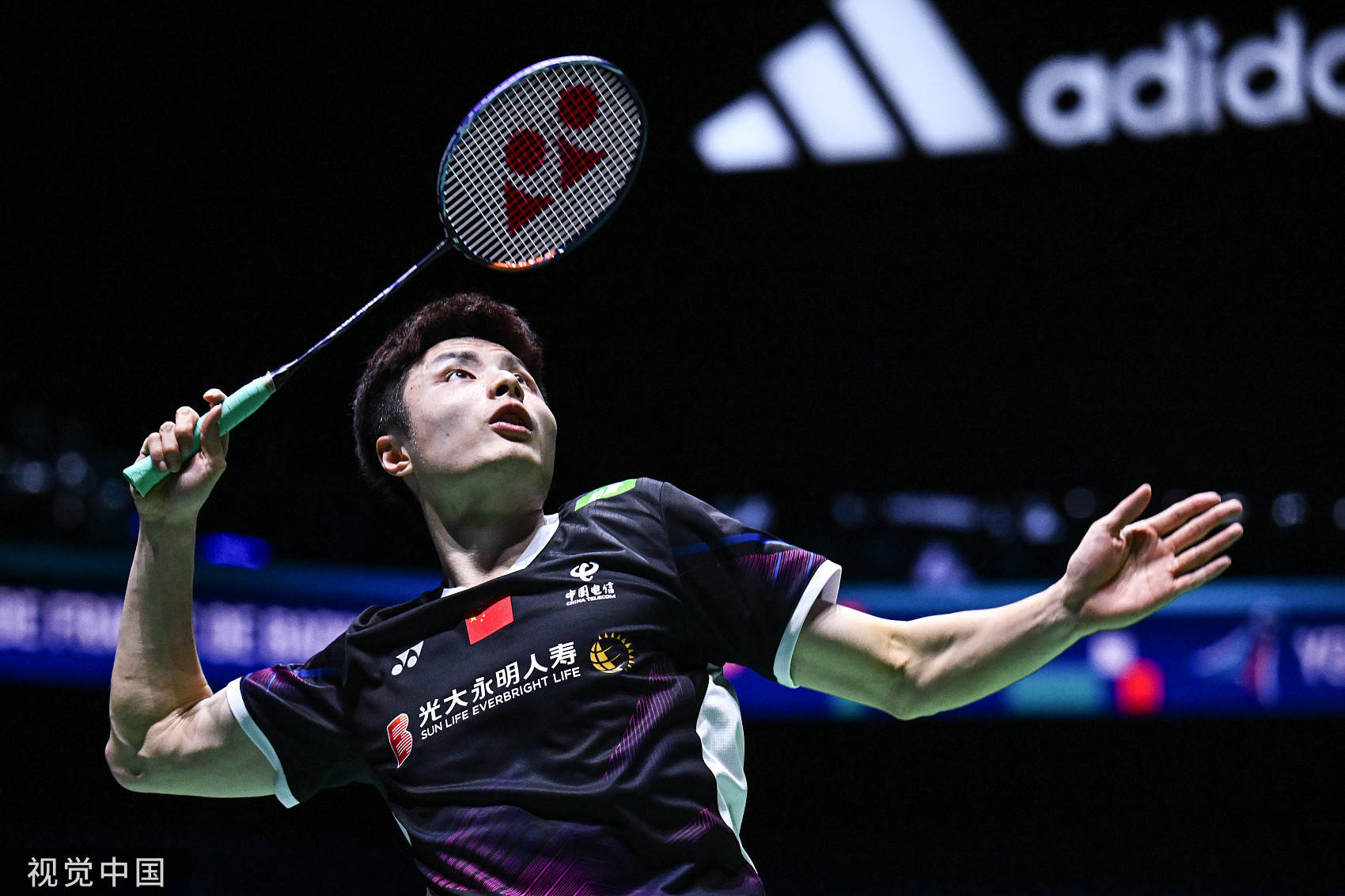 让我们拭目 让我们拭目