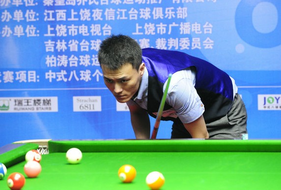 官方：塞维利亚与主帅皮米恩塔续约至2027年