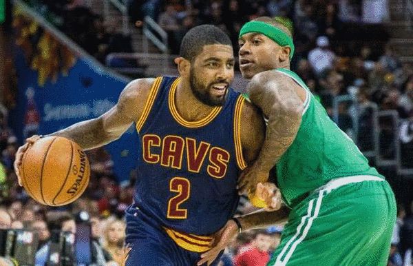 个赛场上闪 个赛场上闪