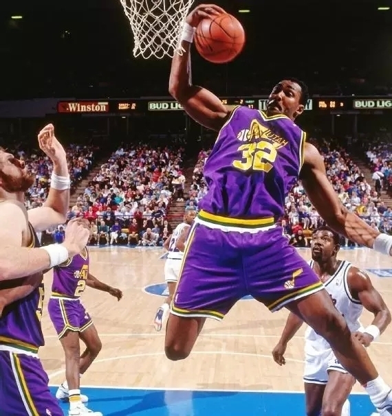 中在比赛流 中在比赛流