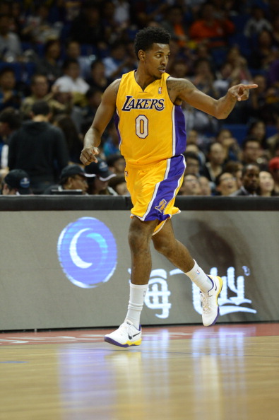 NBA官宣：76人违规罚款10万美元 恩比德赛前状态缺席却登场